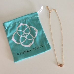Gold Kendra Scott necklace